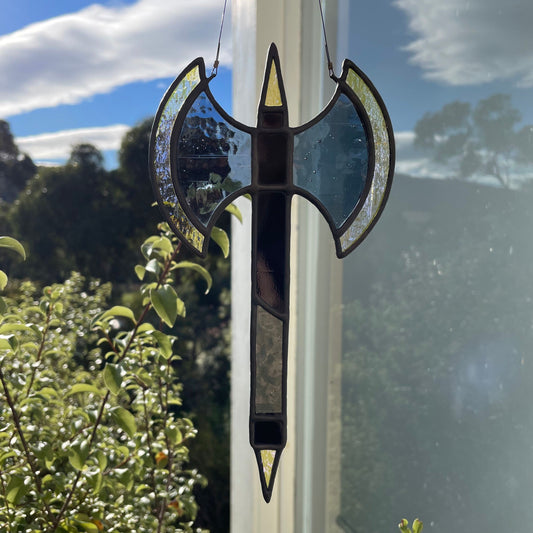 Luminous Rift Axe